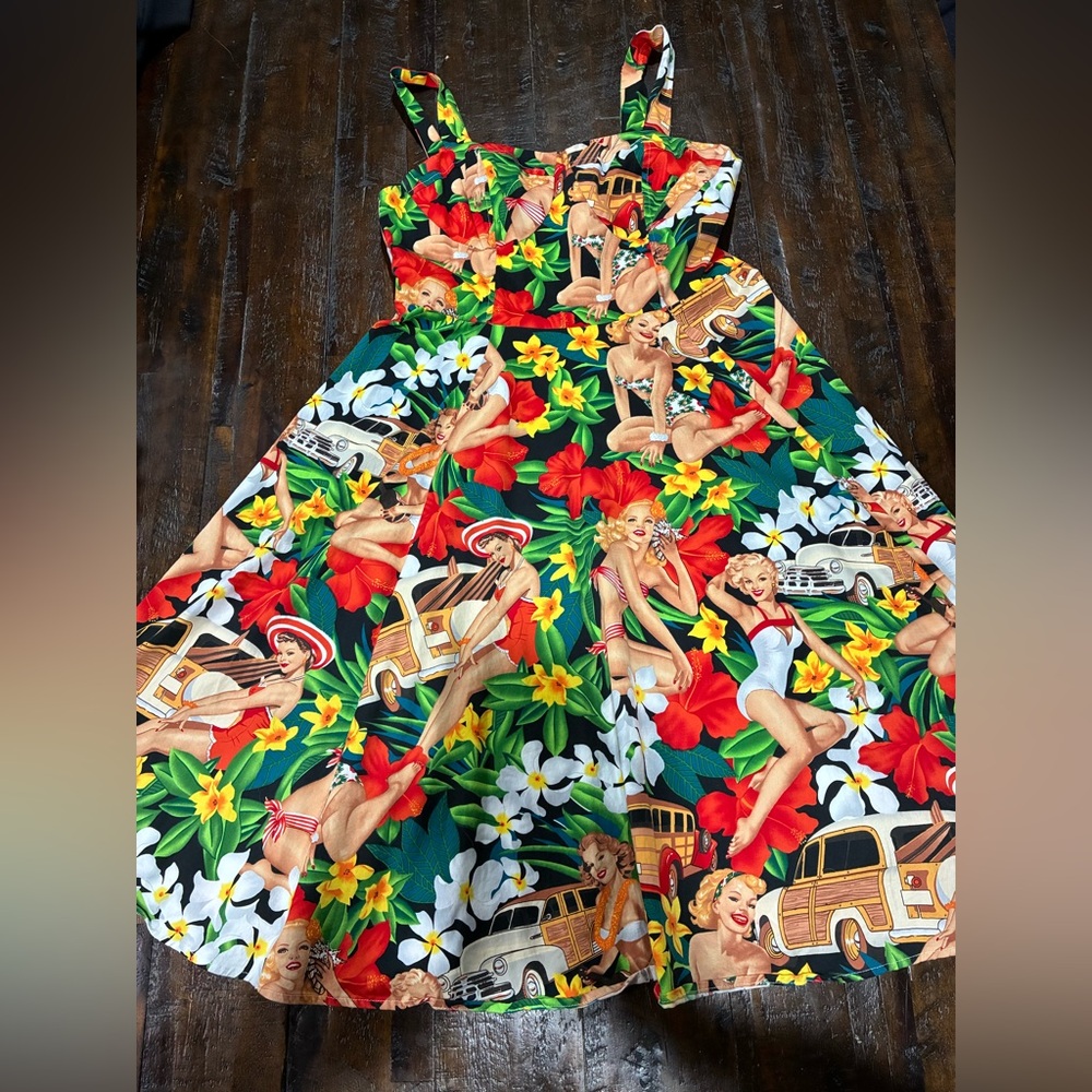 Belle Poque White and Multicolor Dress